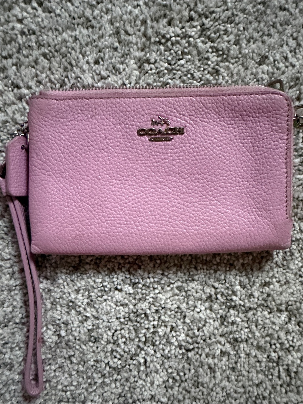 Coach Pebble Leather Wristlet Wallet - Pink